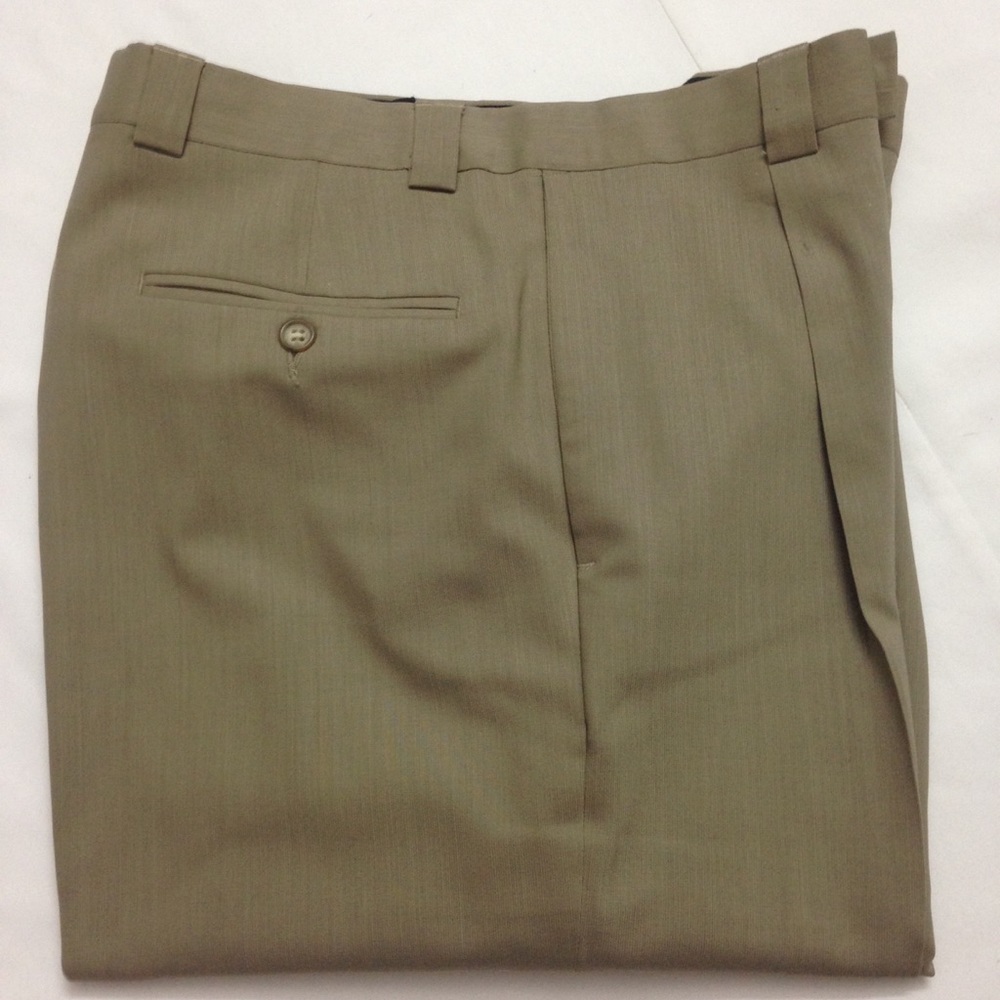Kalvin Klein Wool dress pants size       32w/32L